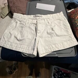 Old Navy Women's Light Tan Cargo Shorts